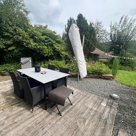 Moderne Familienfreundliche Wohnung Am Waldrand Von Pruem Mit Terrasse Exteriér fotografie
