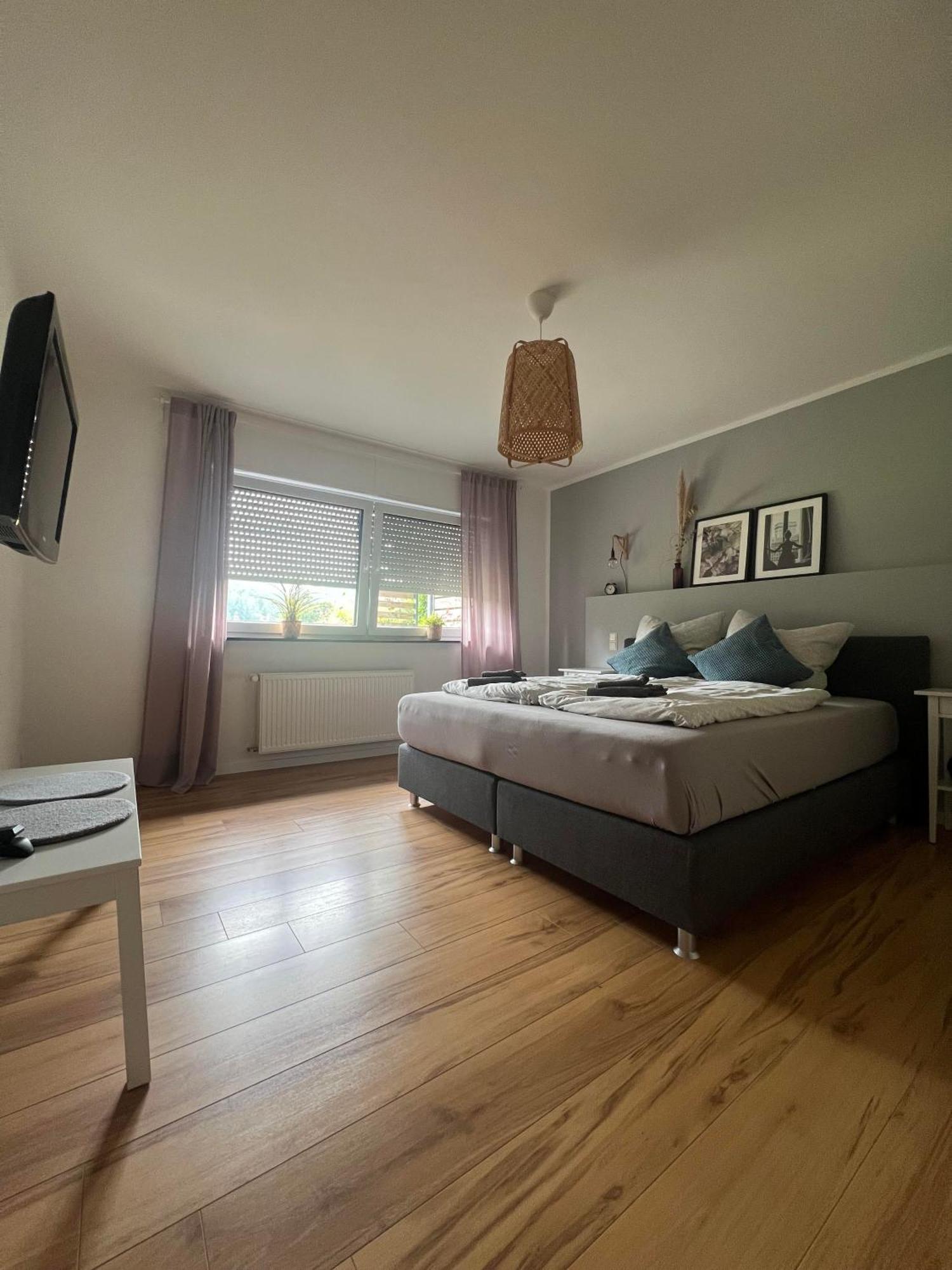 Moderne Familienfreundliche Wohnung Am Waldrand Von Pruem Mit Terrasse Exteriér fotografie